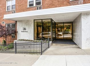 36 Hamilton Ave APT 3J, Staten Island, NY 10301