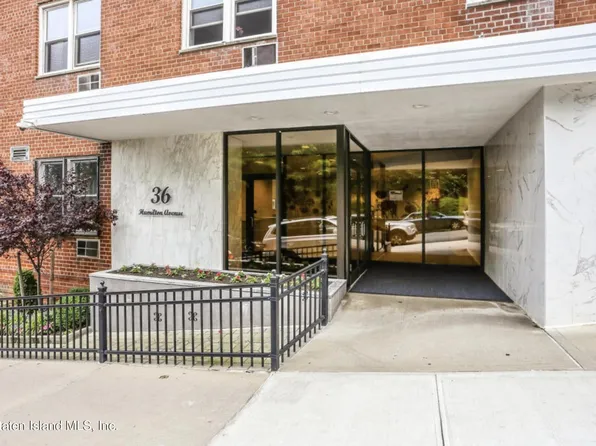 36 Hamilton Ave APT 3J, Staten Island, NY 10301
