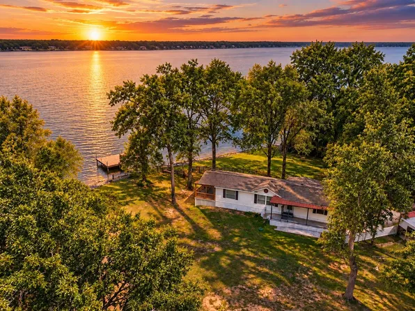 503 County Road 194, Gary, TX 75643