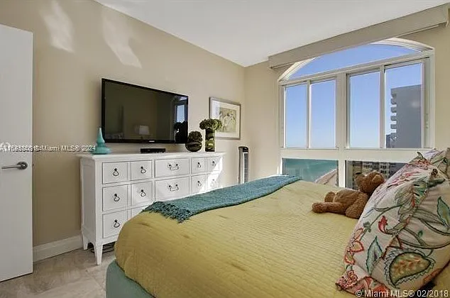 2080 S Ocean Dr — Photo 11