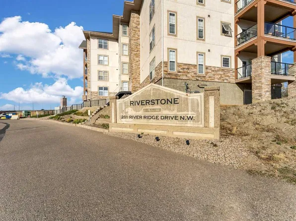 201 S River Ridge Dr NW #427, Medicine Hat, AB T1A 8V6
