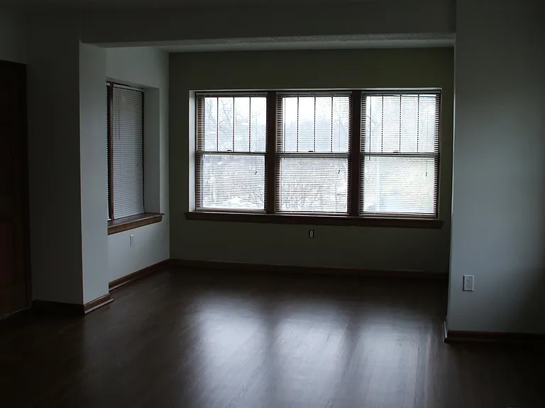 Dining/Living room