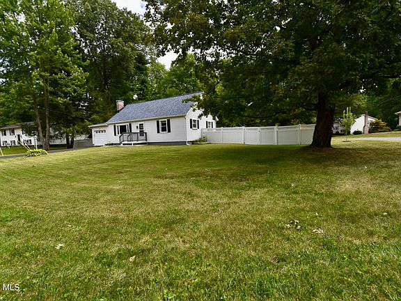 2nd image of 23 Newcastle Road