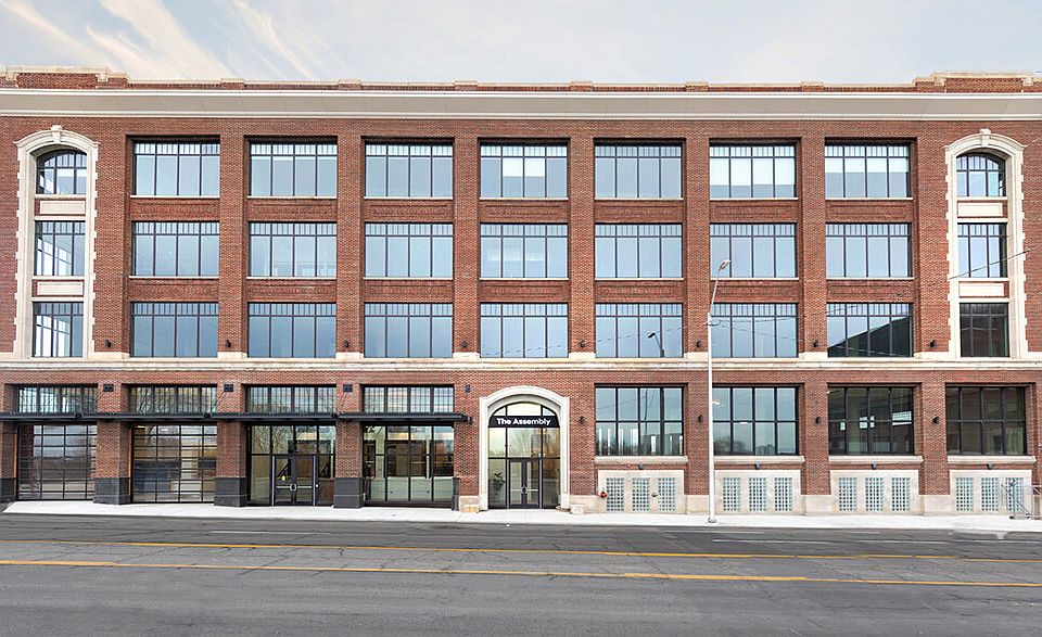 1st image of 1702 W Fort St #2629761