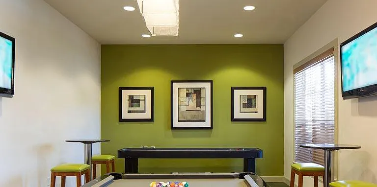 Arbor Glen Apartments — Photo 10