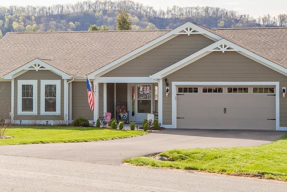 1st image of 306 Stone Orchard Dr