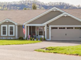 306 Stone Orchard Dr, Nellysford, VA