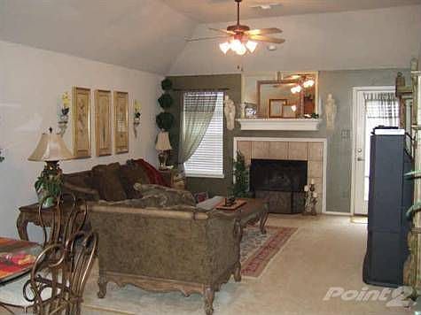 2nd image of 1400 Constantina Dr
