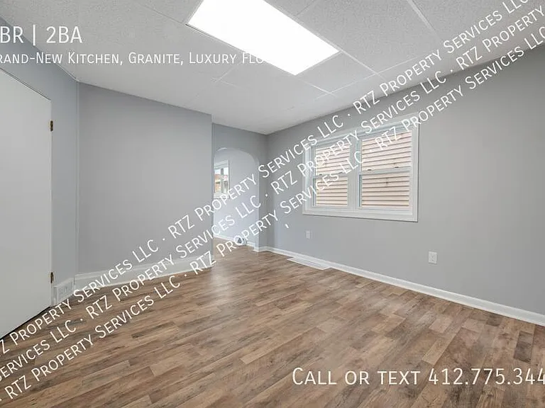 1805 Flagler St — Photo 8