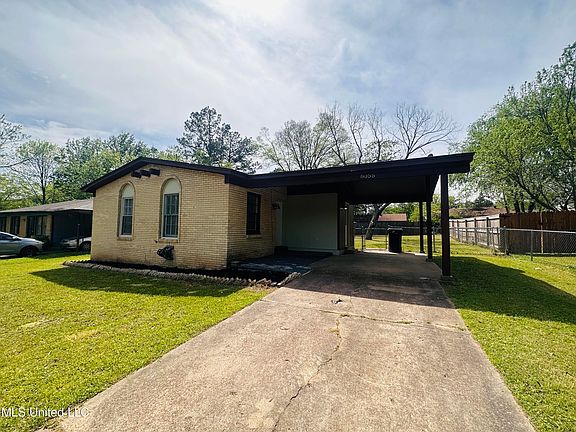 2nd image of 8055 Oakbrook Dr