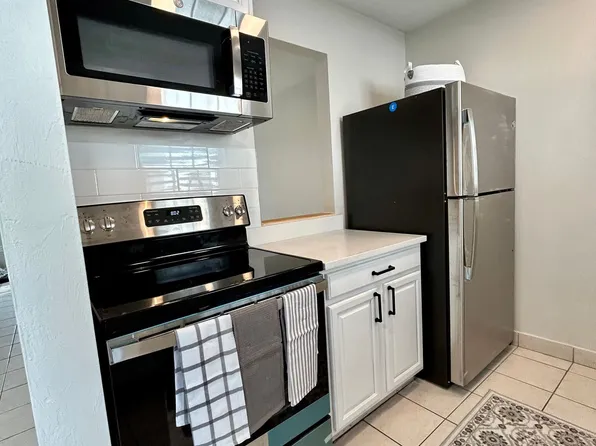 The Leland Apartments | 2 Bedroom Apartments in Ocala, 1316 E Fort King St APT 1, Ocala, FL 34471