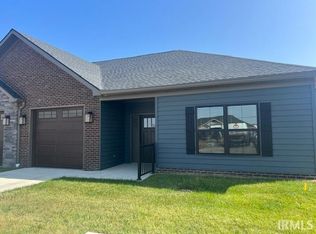 3838 High Pointe Ln, Newburgh, IN 47630
