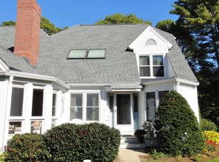 8 Bobwhite Cres UNIT 8, Mashpee, MA 02649