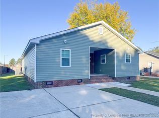 3601 Cliffridge Dr, Lumberton, NC 28358