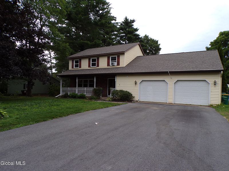 2nd image of 15 Heinrick Street