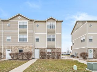 1305 S G Ave UNIT 12, Nevada, IA 50201