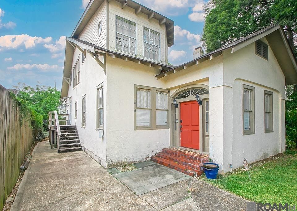 1st image of 1816 Olive St APT 2