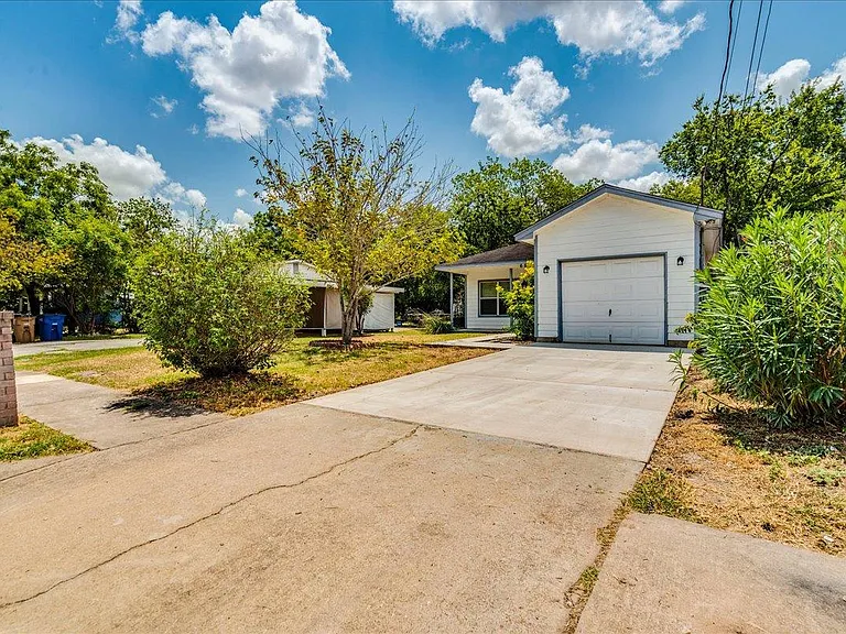 6801 Porter St — Photo 30