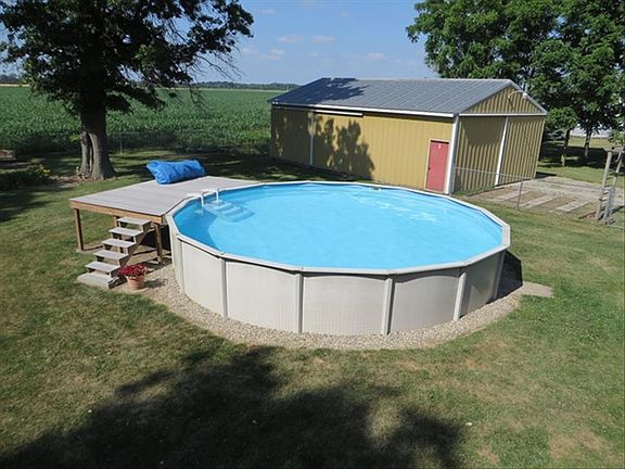 view of rear yard from deck