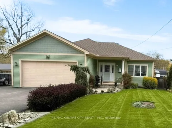 26 Oak St, Bayham, ON N0J 1Z0