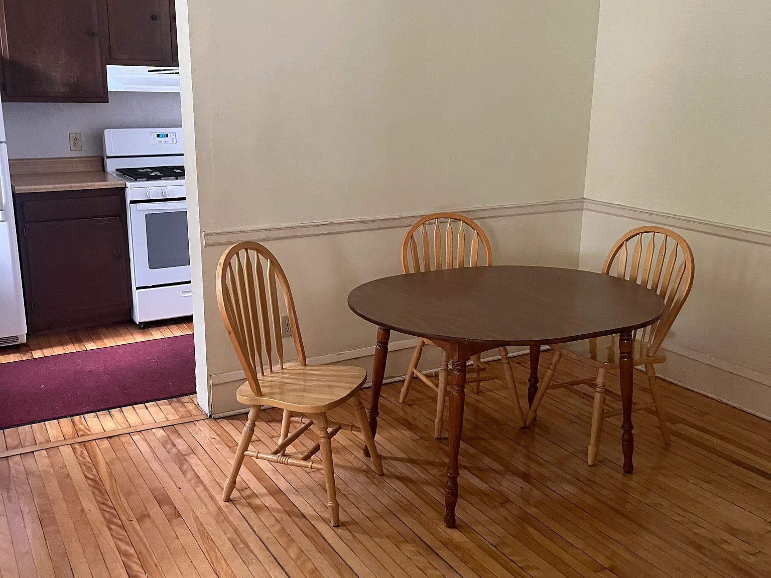 3 bed, $3,000 — Photo 3