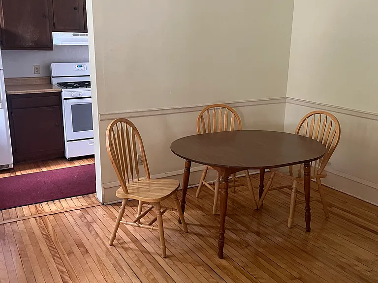 59 N Prospect St — Photo 3