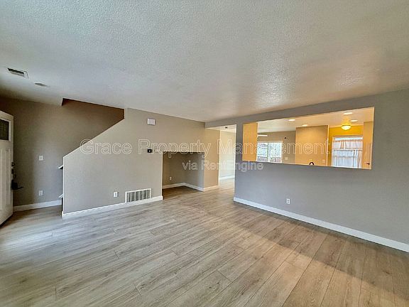 3rd image of 1217 Bluejay Ave