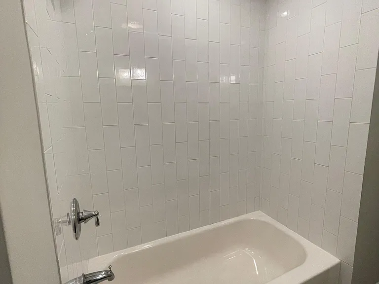 9 Lucy St #A — Photo 15