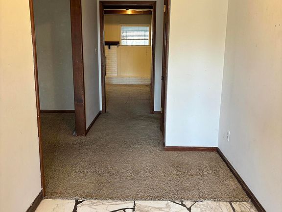 3rd image of 846 S Barnes Avenue