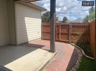 208 Parker Ln, Youngsville, LA 70592