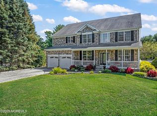 31 Taylors Run, Tinton Falls, NJ 07712
