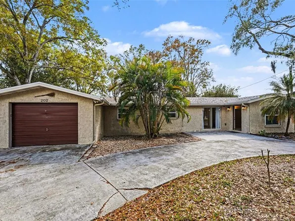 202 Arlington Ave E, Oldsmar, FL 34677