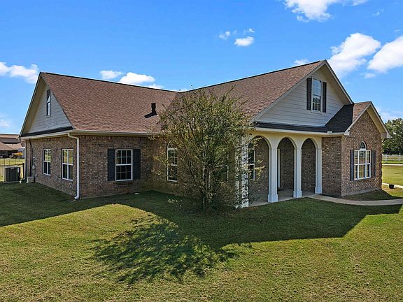 5th image of 1210 County Road 306d