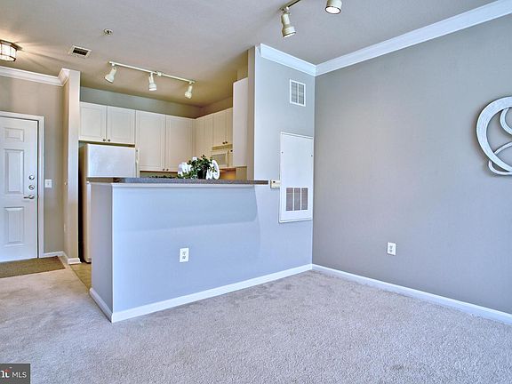 5th image of 9486 Virginia Center Blvd Unit 308