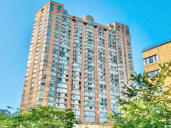 44 Saint Joseph St, Toronto, ON