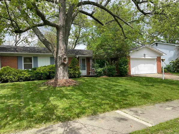 6513 Mapledowns Dr, Fort Wayne, IN 46835