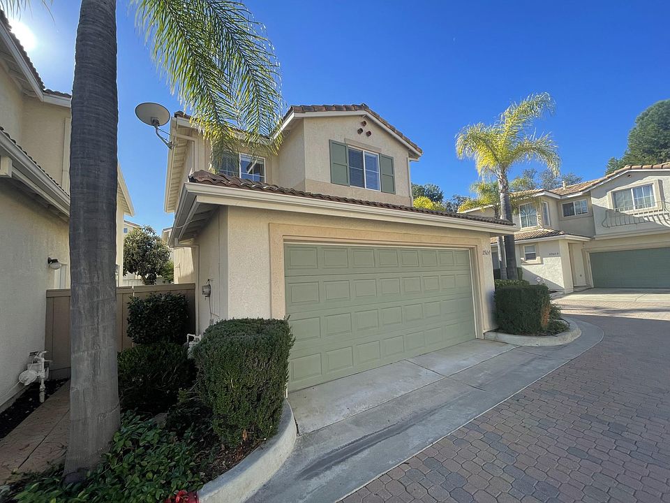 1st image of 11563 Compass Point Dr N Unit 7