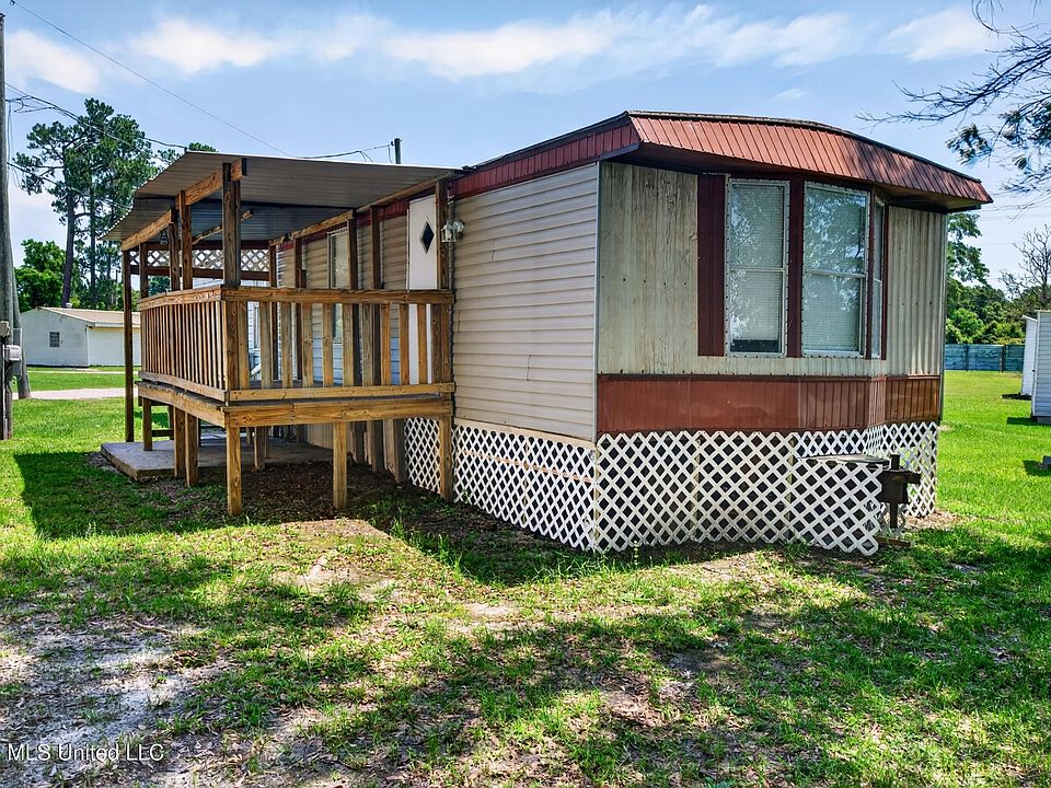 1st image of 11213 Dobson Rd #5