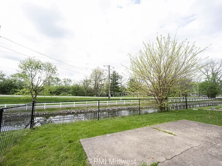 10325 Liverpool Way — Photo 27