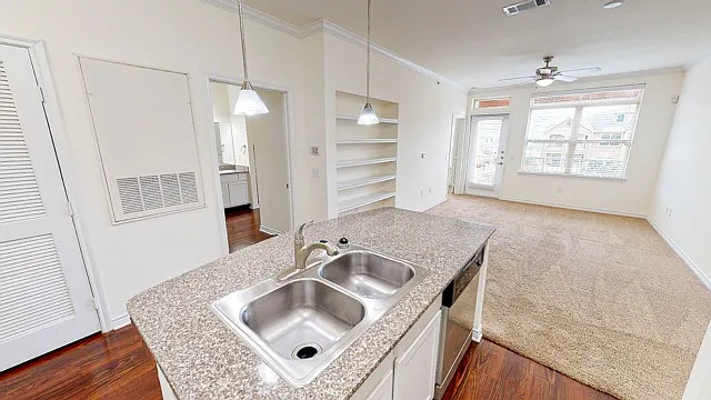 The Reserve Apartments — Photo 48