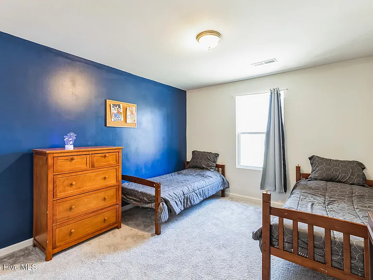 1253 Manor Dr — Photo 25
