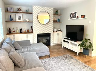 3008 Willow St #102, Vancouver, BC V5Z3P3
