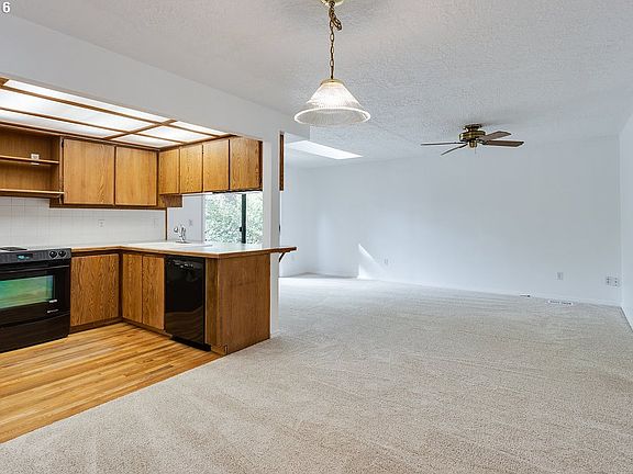 5th image of 2206 SE 146th Ave