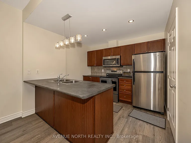 175 Waterbridge Dr #4 — Photo 15