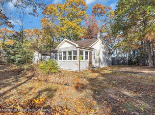 362 Shawnee Dr, Brick, NJ 08724
