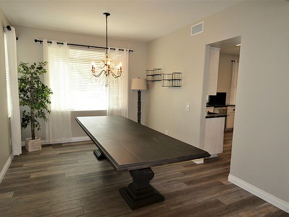 5th image of 24697 Lincoln Ave