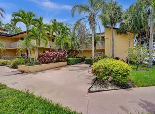 8740 Azalea Ct APT 204, Tamarac, FL 33321