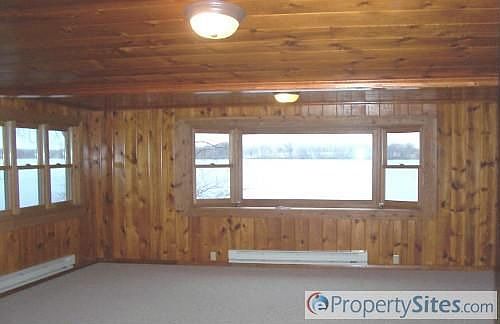 4th image of N4771 Lake Dr