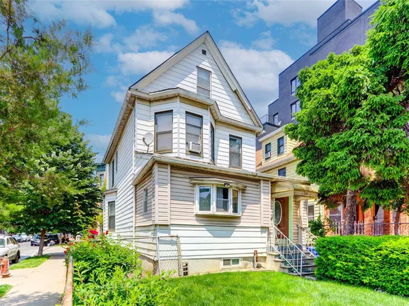 2801 Clarendon Road, Brooklyn, NY 11226