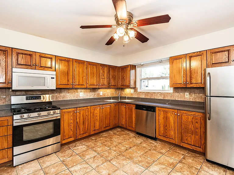2334 Rosegarden Dr — Photo 20